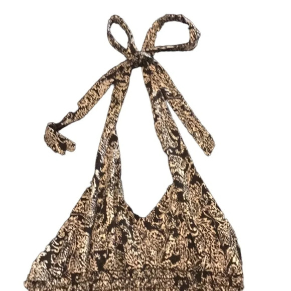 Halter Top​ - Picture 2 of 2